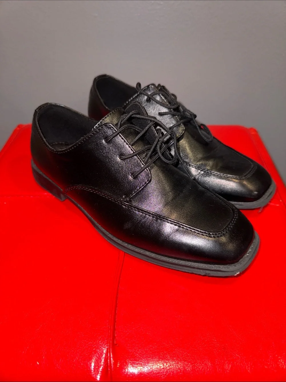 Men's Black Leather Lace-Up Dress Shoes